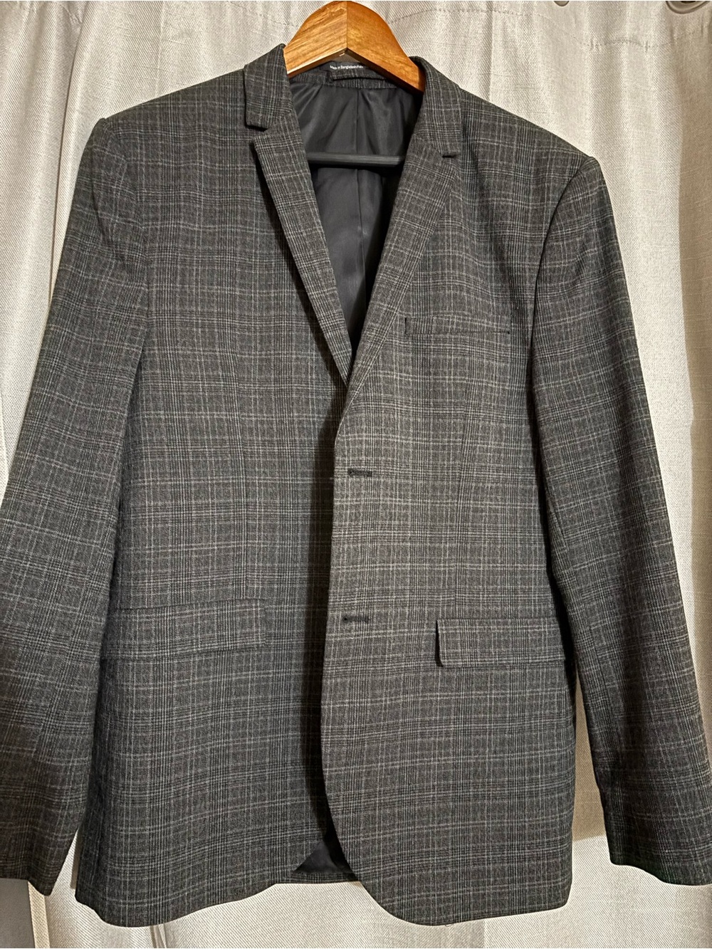 H&M Charcoal Gray Plaid Sport Coat